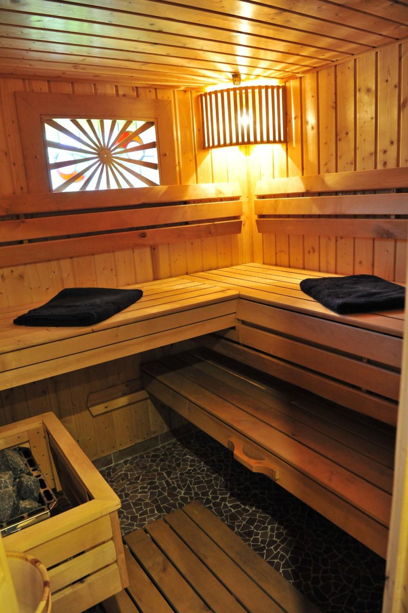 Exklusives Ferienhaus "Waldzauber" Ruhe Und Natur Pur Am Waldrand Geniessen 숀하이데 외부 사진